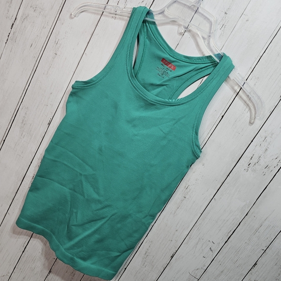 SPANX Racerback Ribbed Green Tank Top Stretch Shelf Bra Women’s Size S/M. - Picture 2 of 6